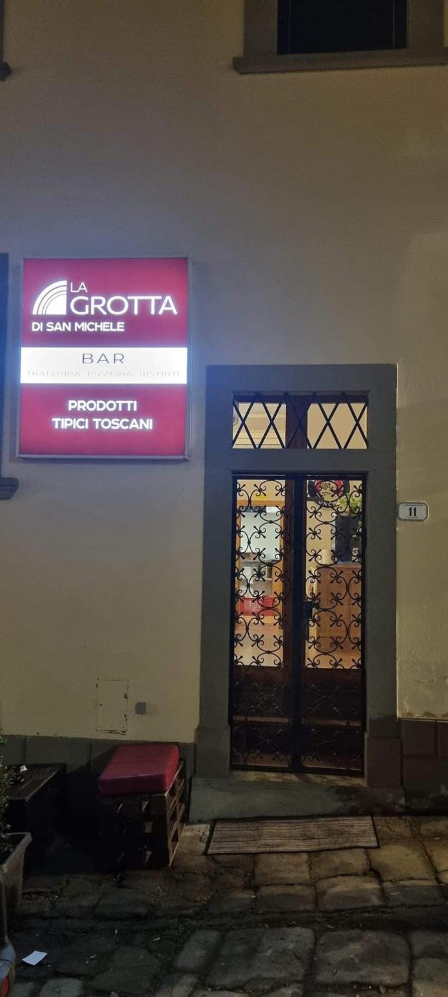 La Grotta San Michele Hotel Montevettolini Exterior photo